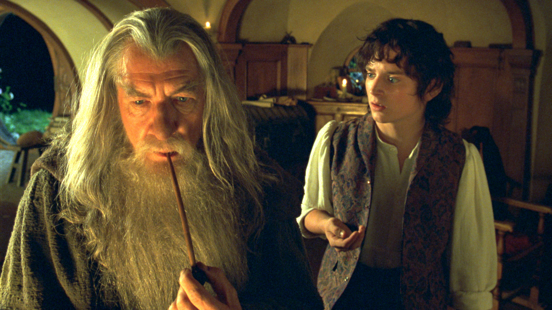 LOTR: Are Hobbits Related To Men?